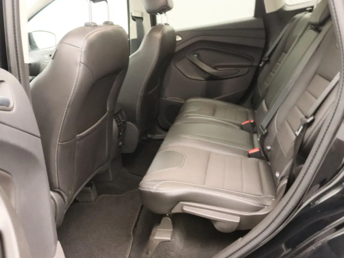 1.5 Titanium 4WD | Trekhaak | Automaat | Navigatie | Climate Control | Stoelverwarming | Voorruitverwarming |