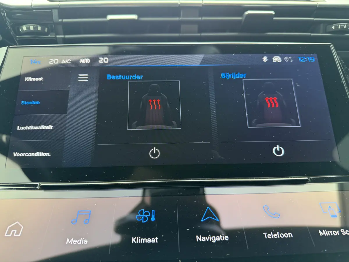 180pk Plug-in Hybrid GT (Elektrisch Schuifdak - Elektrische Klep - Leder/Alcantara incl Stoelverwarming/ geheugen - 360gr Camera - Adaptieve Cruise Controle - Parkeersensoren V+A - LED - Key