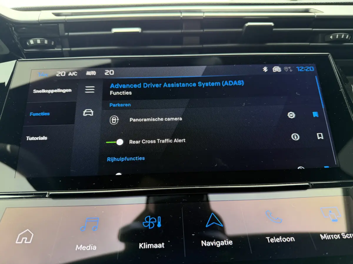 180pk Plug-in Hybrid GT (Elektrisch Schuifdak - Elektrische Klep - Leder/Alcantara incl Stoelverwarming/ geheugen - 360gr Camera - Adaptieve Cruise Controle - Parkeersensoren V+A - LED - Key