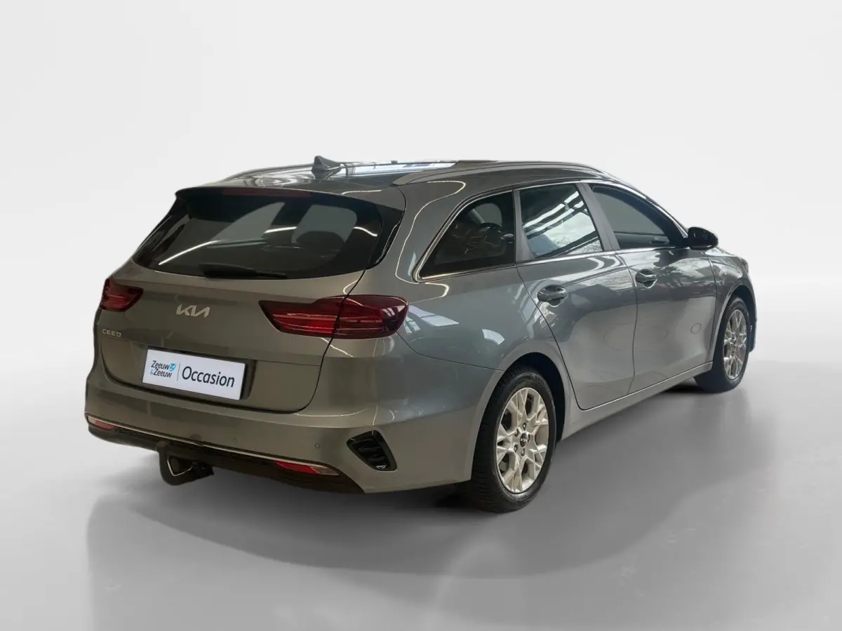 1.5 T-GDi DynamicLine | Cruise Control | Climate Control | Camera | Navigatie | LM Velgen | Trekhaak |