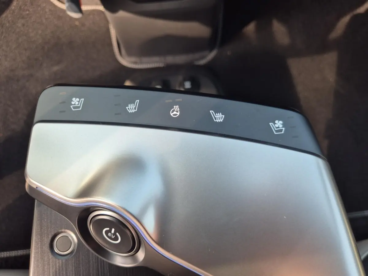 GT-Line AWD 84 kWh | Climate Control | Cruise Control | 21 Inch Velgen | Verlaagd | Stoelverwarming | Stuurverwarming | Stoelventilatie |  Memory | 360° Camera | DEMO |