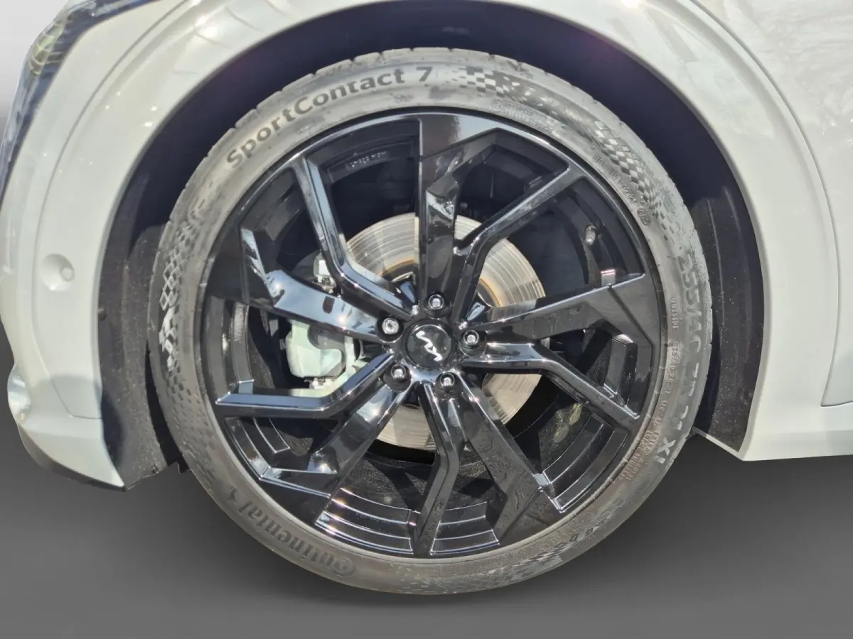 GT-Line AWD 84 kWh | Climate Control | Cruise Control | 21 Inch Velgen | Verlaagd | Stoelverwarming | Stuurverwarming | Stoelventilatie |  Memory | 360° Camera | DEMO |