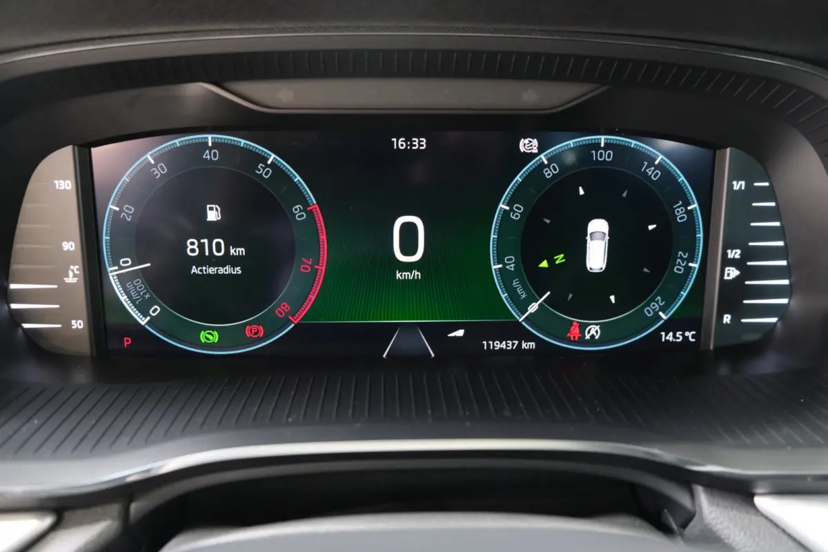 1.0 e-TSI Business Edition Plus Automaat - N.A.P. Airco, Cruise, Navi, PDC, Stoelverwarming, Carplay.