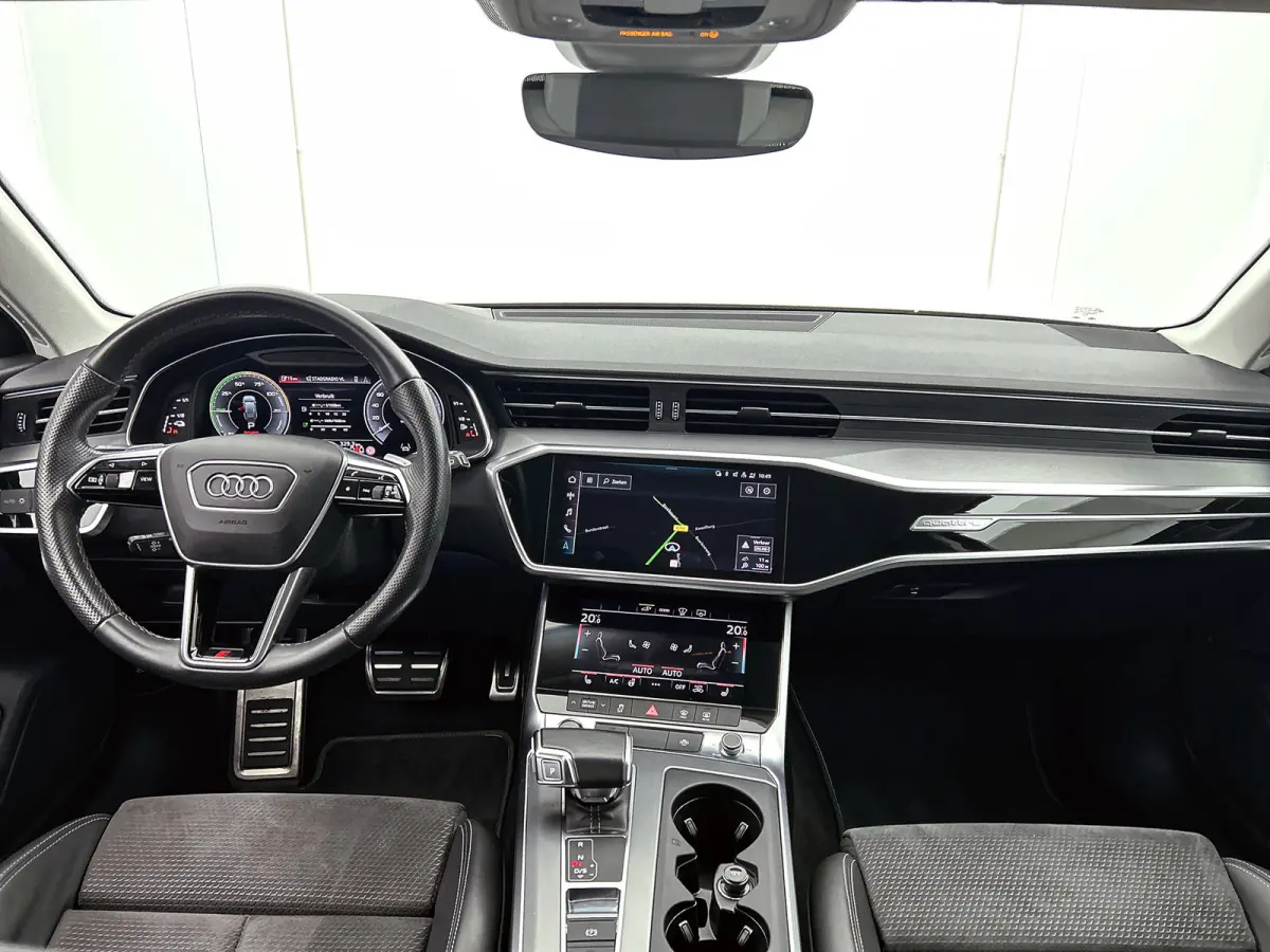55 TFSI e quattro Pro Line S Competition(Dealer OnderH, Carplay, Stoel+Stuur VerW, Lane Assit, Head-up, Camera, Etc)