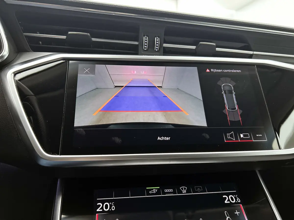 55 TFSI e quattro Pro Line S Competition(Dealer OnderH, Carplay, Stoel+Stuur VerW, Lane Assit, Head-up, Camera, Etc)