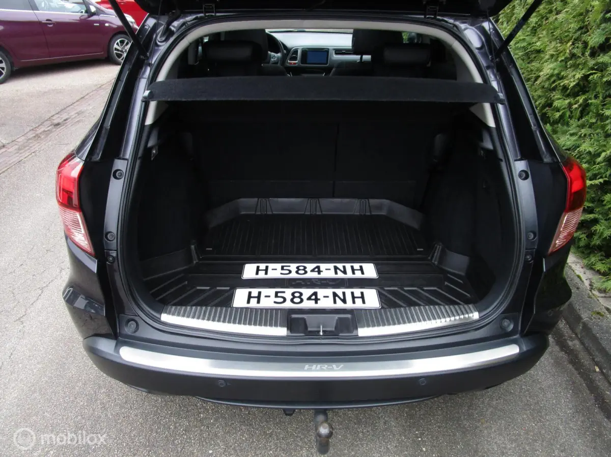 1.5 Executive AUTOMAAT - Navigatie - Trekhaak