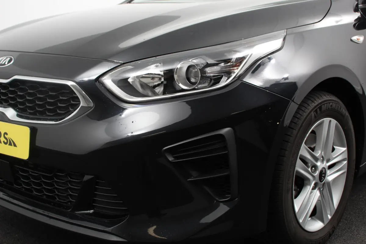 1.0 T-GDi Prestige Navigatie Apple Carplay/Android Auto  Climate Control Cruise Control Camera DAB Bluetooth Extra getint glas
