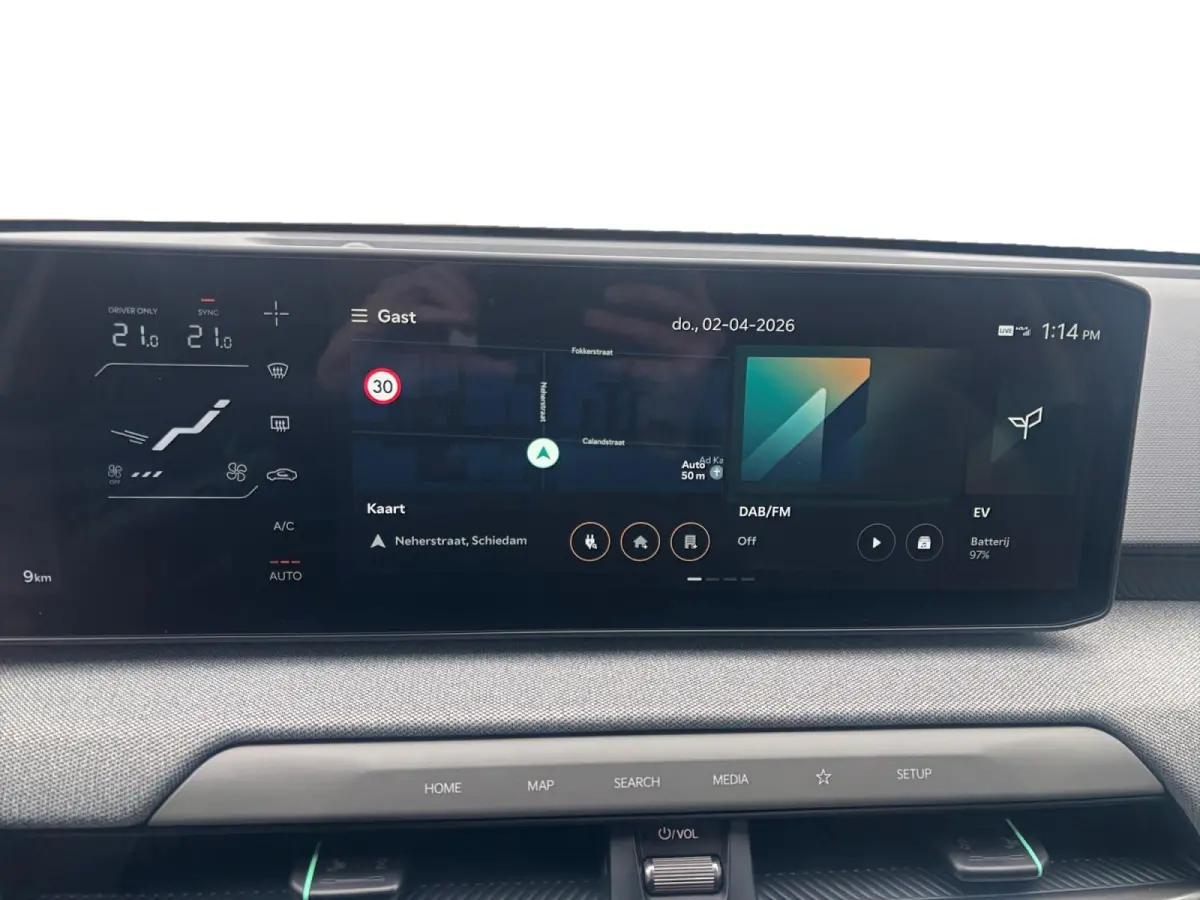 Plus Advanced 58.3 kWh Demonstratie auto | Schuifkanteldak | Achteruitrijcamera | Harmon Kardon |
