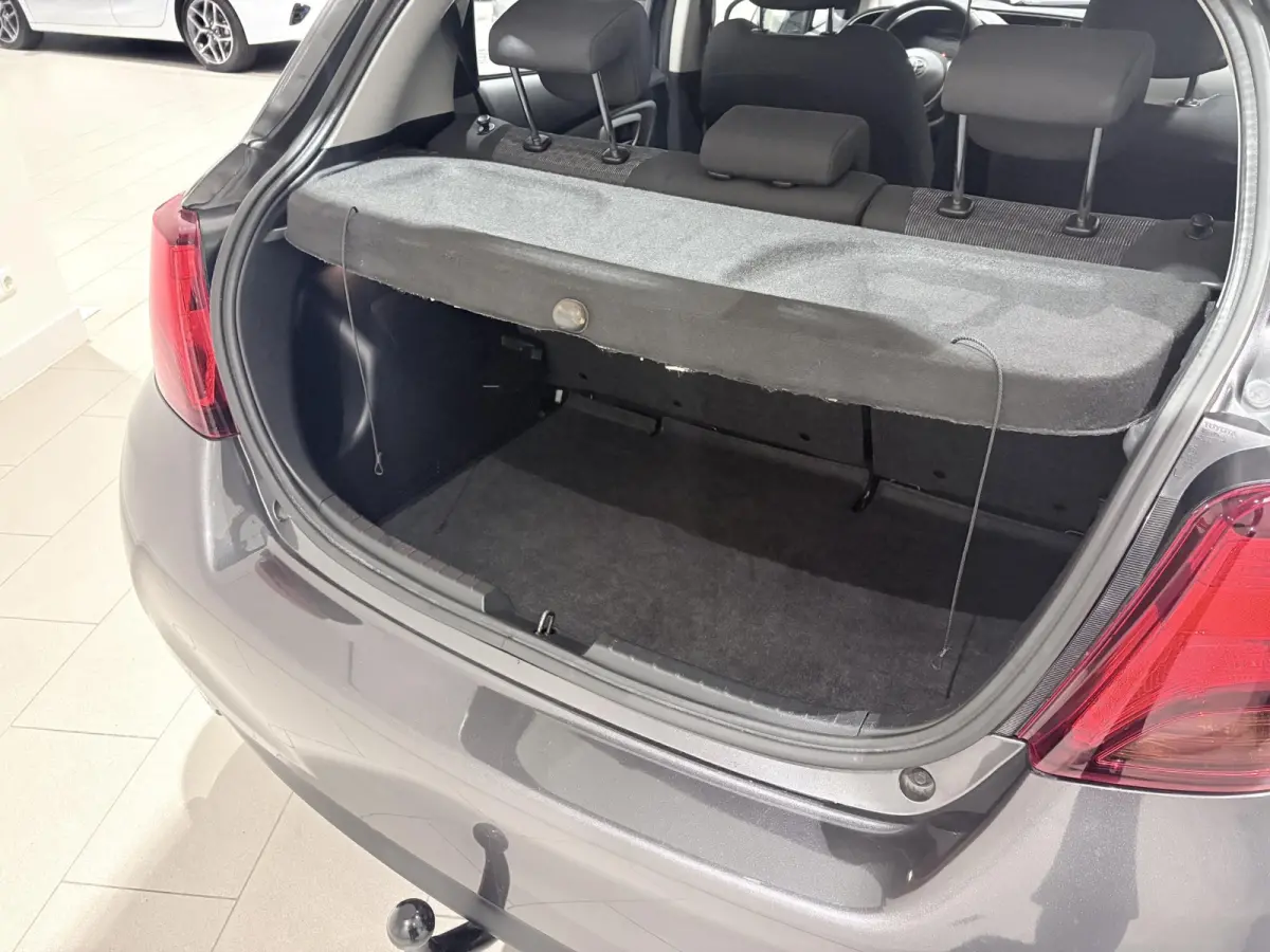 1.0 VVT-i Business Plus Airco | Bluetooth | Lederen Stuurwiel | Navigatie | Stuurwiel Multifunctioneel