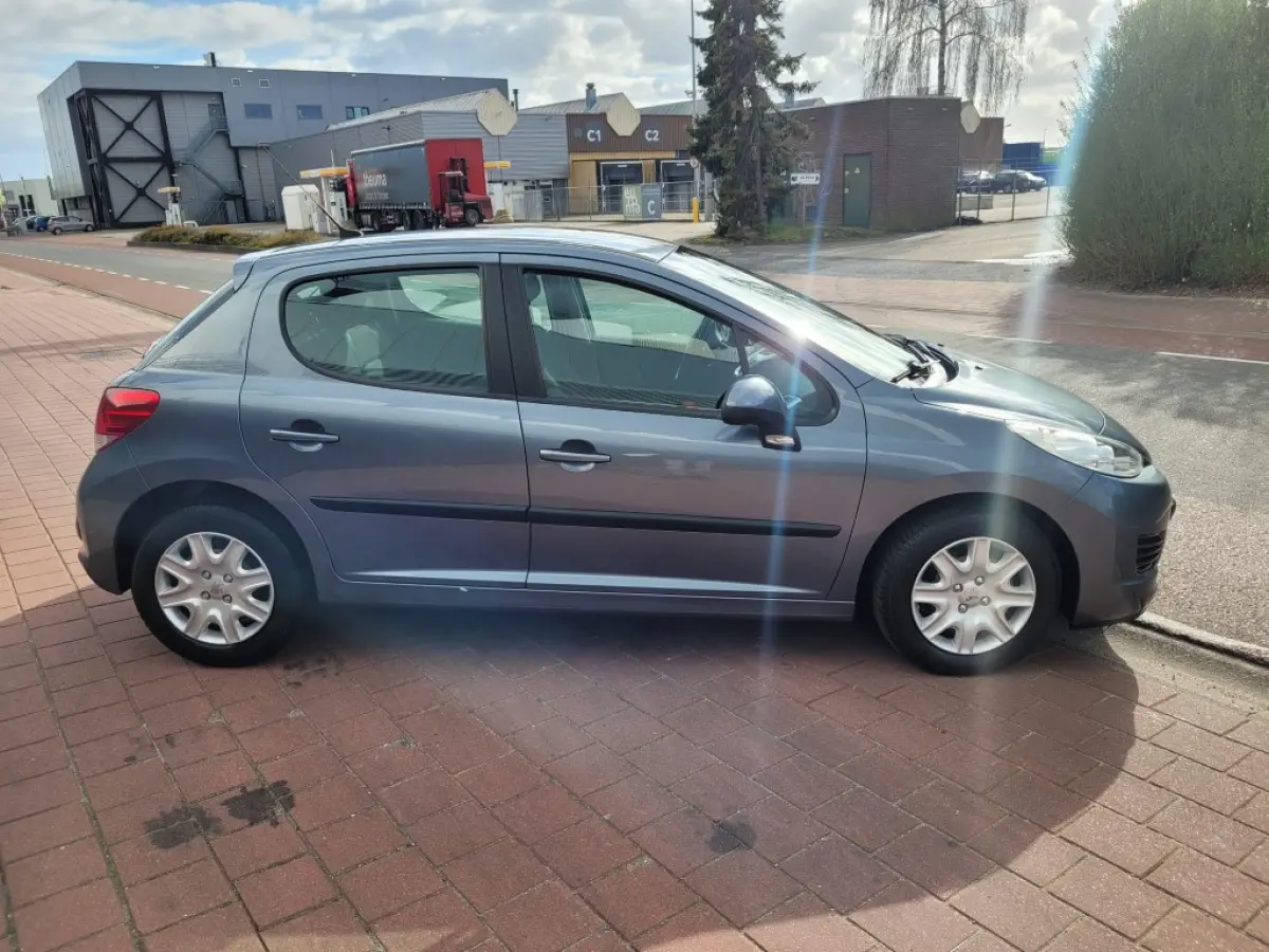 1.4 VTi X-line