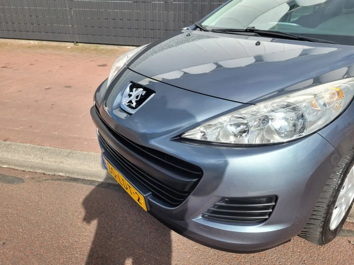 1.4 VTi X-line