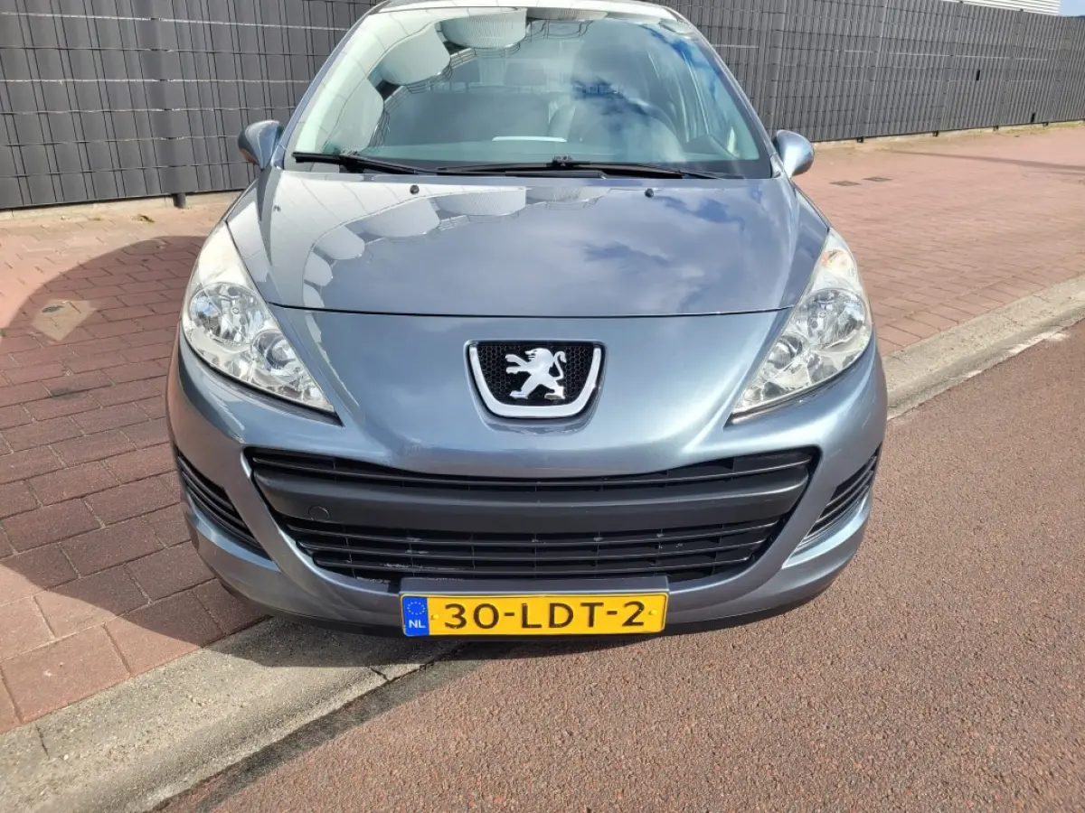 1.4 VTi X-line