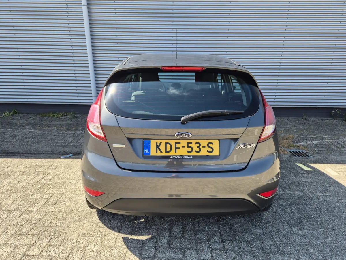1.0 Style Ultimate,Automaat,Airco, Lm velgen,Parkeersensoren,slechts 36.000KM!!!!