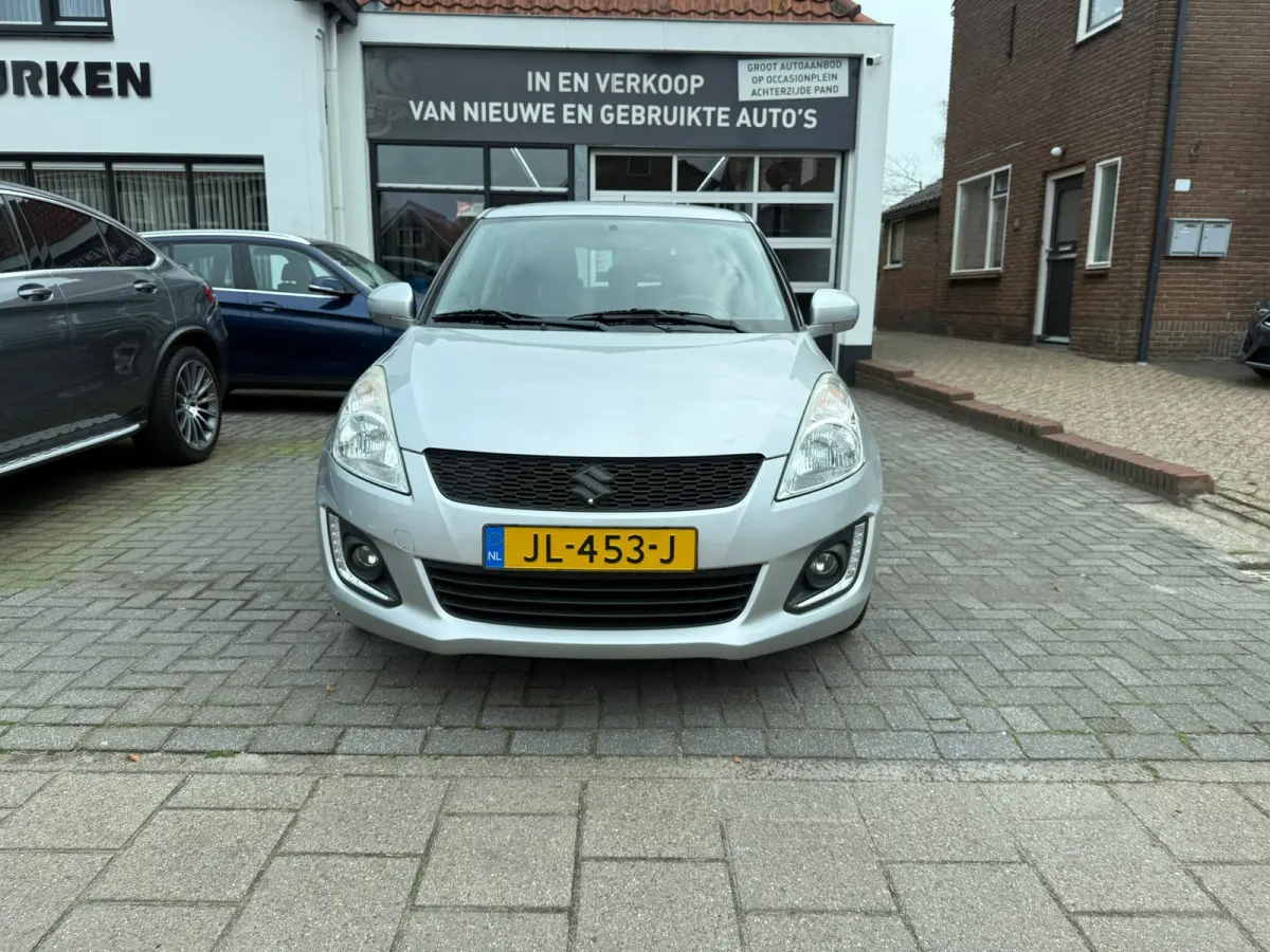 1.2 Bandit EASSS, Trekhaak,Stoelverwarming,Cruise control,Airco,L.M.Velgen,Parkeersensoren