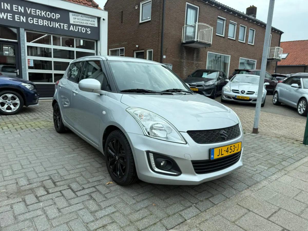 1.2 Bandit EASSS, Trekhaak,Stoelverwarming,Cruise control,Airco,L.M.Velgen,Parkeersensoren