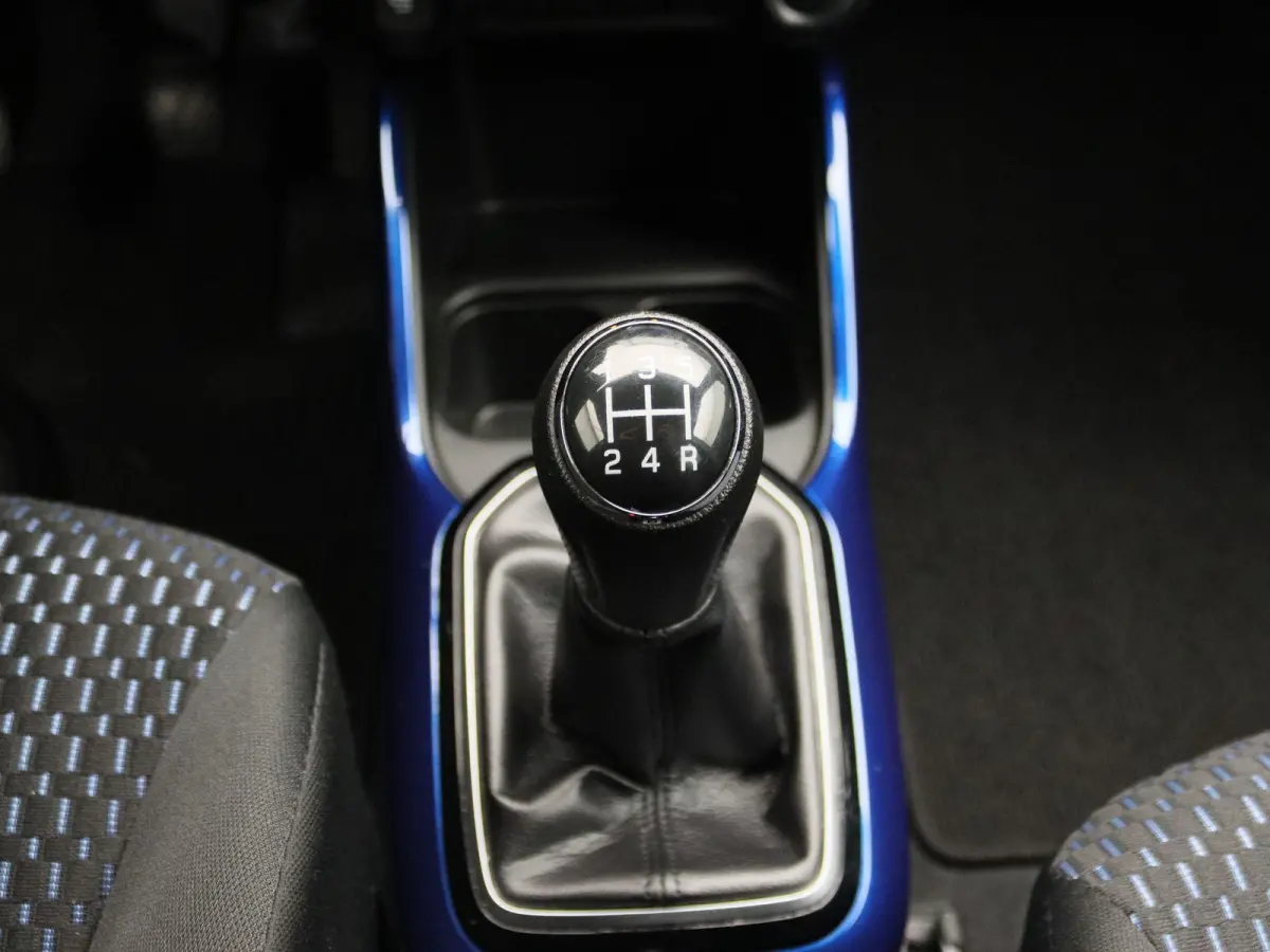1.2 Smart Hybrid Style | Apple Carplay/Android Auto | Achteruitrijcamera | Cruise Control | Lichtmetalen Velgen |