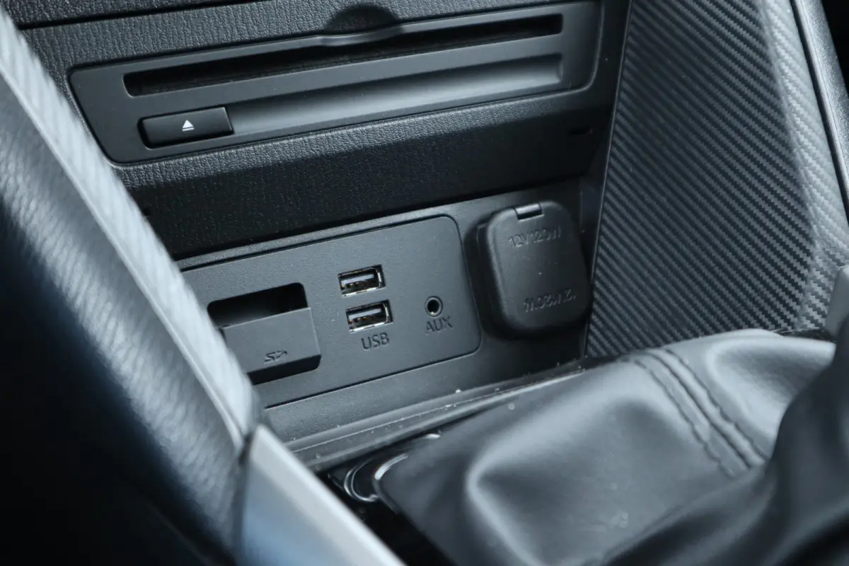 2.0 SkyActiv-G 120 Dynamic Trekhaak / Navi / Clima / Cruise / PDC