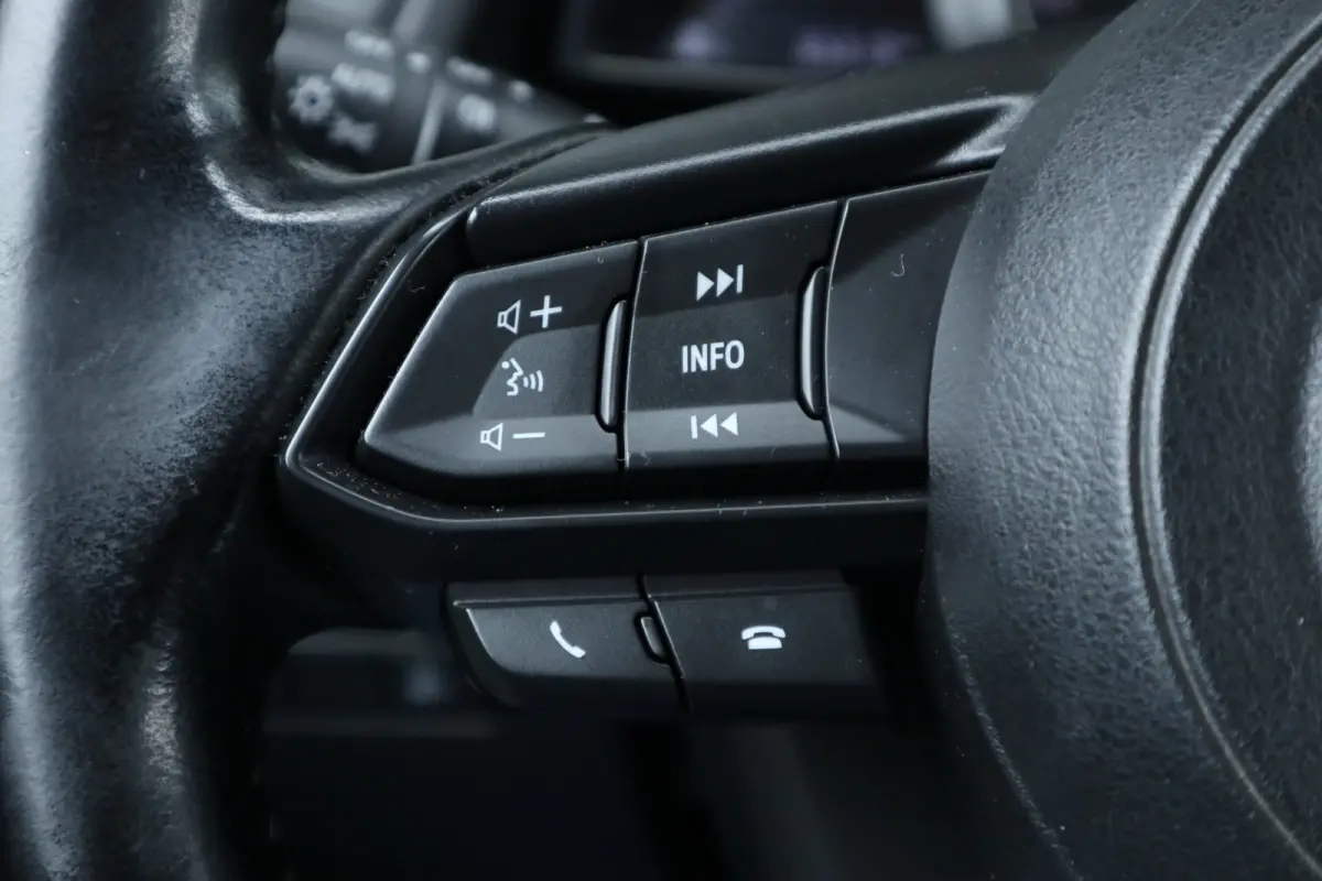 2.0 SkyActiv-G 120 Dynamic Trekhaak / Navi / Clima / Cruise / PDC