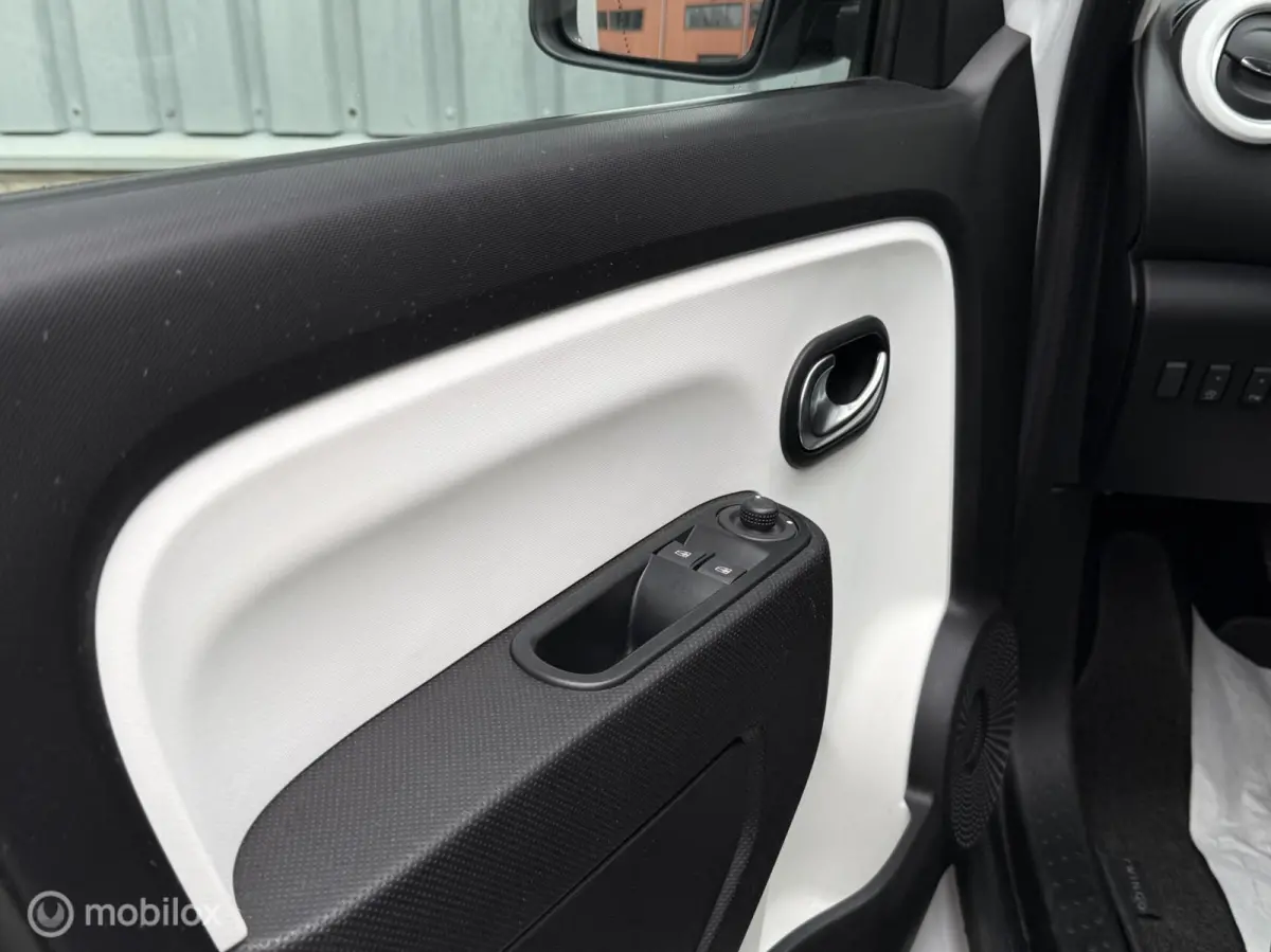 1.0 SCe Limited | Carplay | Airco | 5-Deurs