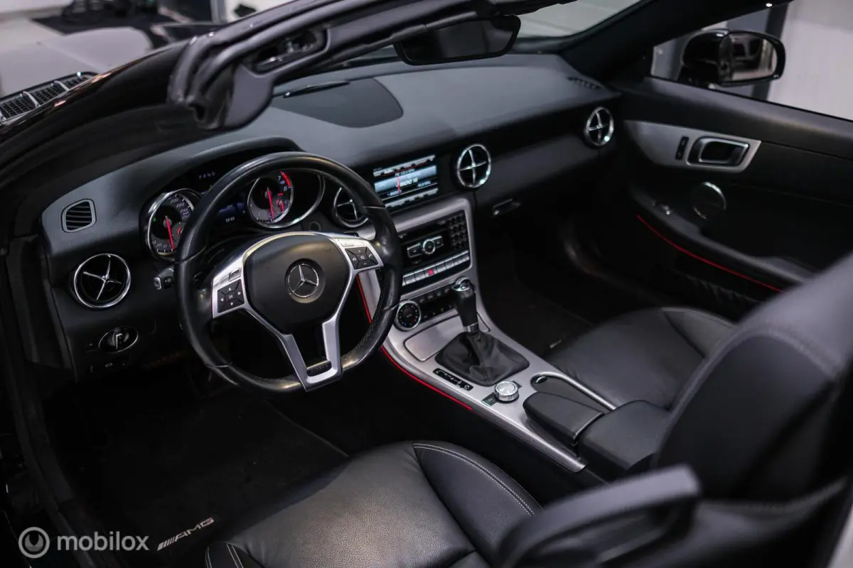 350 AMG Line 306 PK | Panorama | Airscarf | Sportonderstel | LED | Ambiance | Cruise | Navi | Zeer mooi |