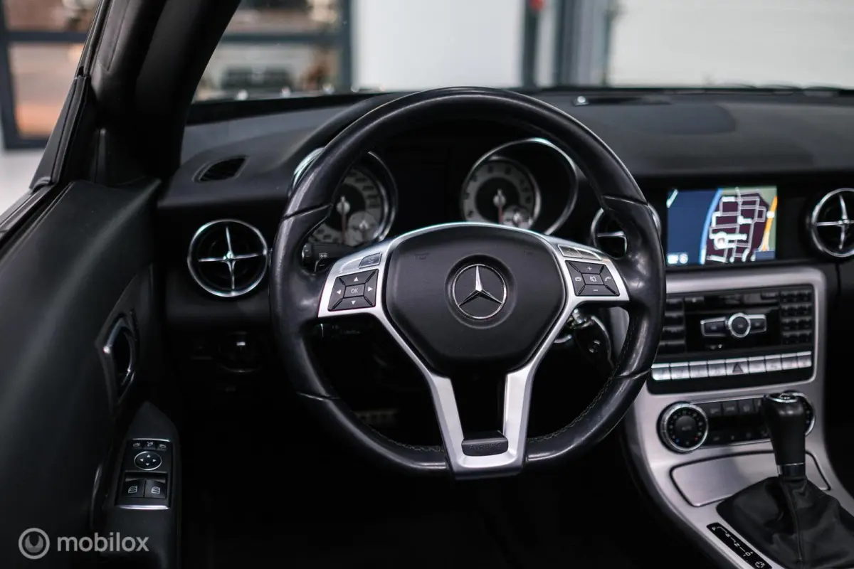 350 AMG Line 306 PK | Panorama | Airscarf | Sportonderstel | LED | Ambiance | Cruise | Navi | Zeer mooi |