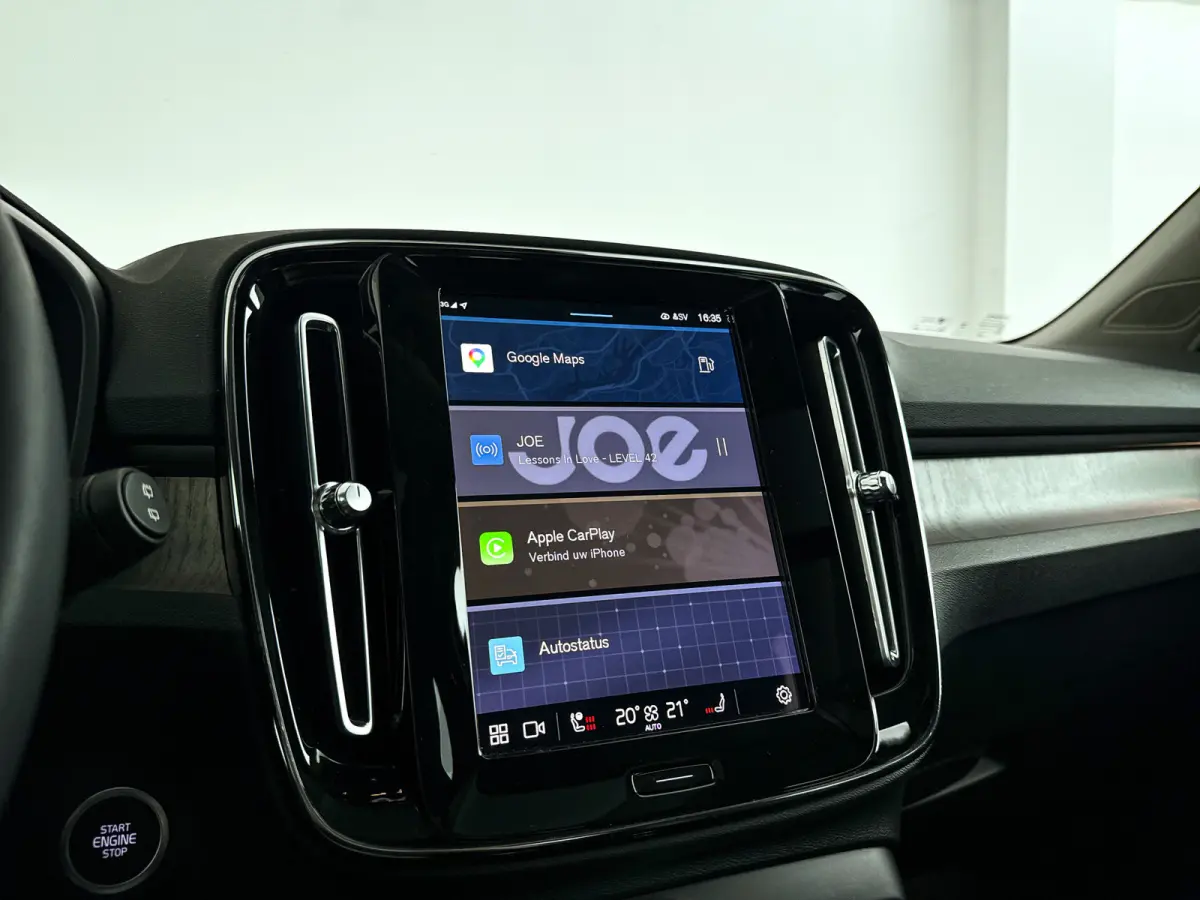 B3 Plus Dark | Panoramadak | Parkeercamera | Harman Kardon | Stoel- en Stuurverwarming