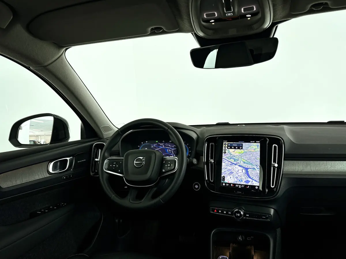 B3 Plus Dark | Panoramadak | Parkeercamera | Harman Kardon | Stoel- en Stuurverwarming