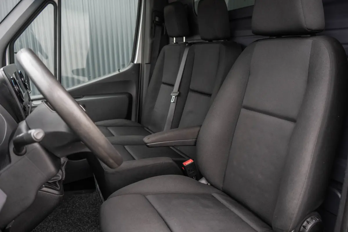 316CDI L2H2 | 163 PK | 3-Zits | Climatronic | Camera | Carplay | Airco