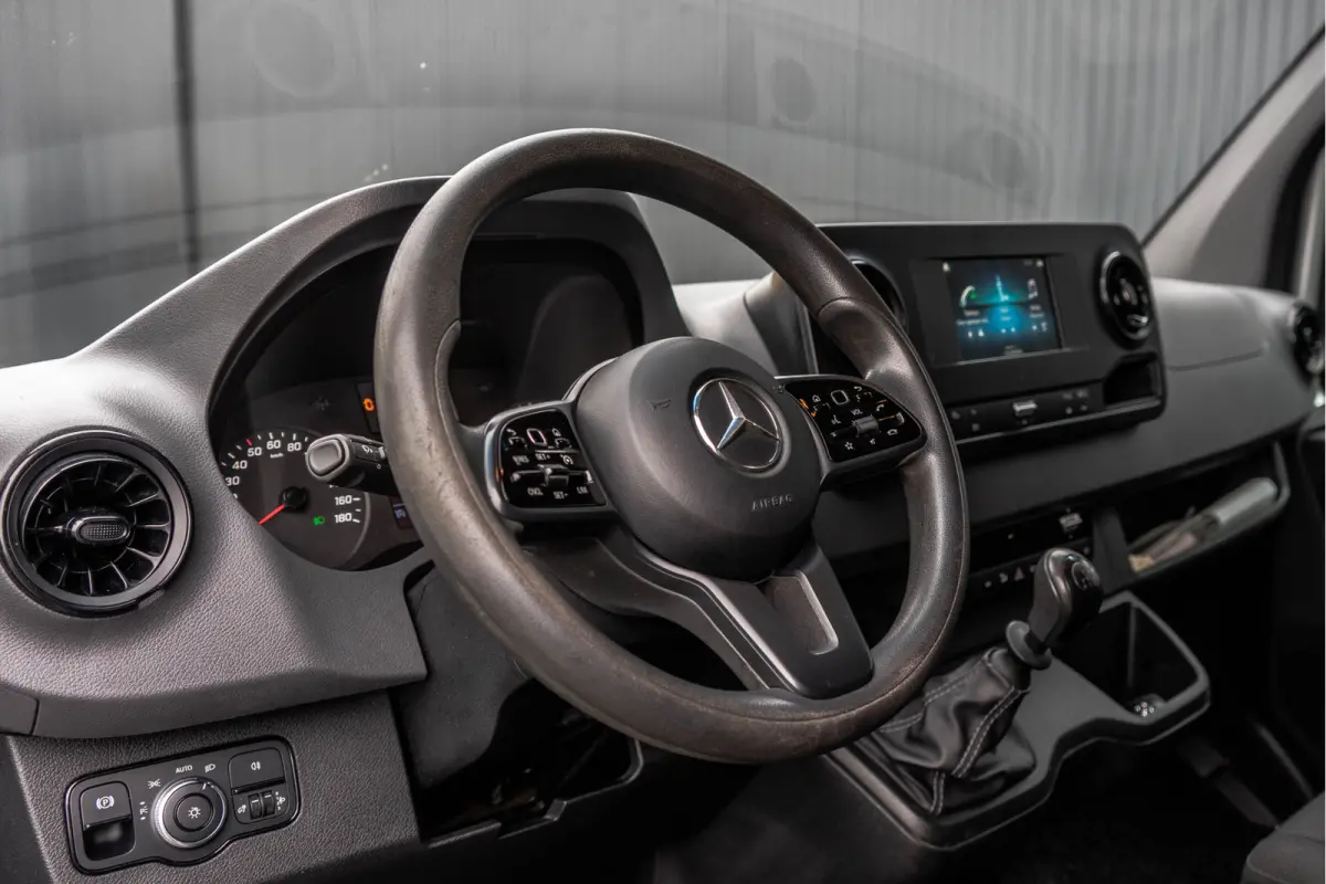 316CDI L2H2 | 163 PK | 3-Zits | Climatronic | Camera | Carplay | Airco