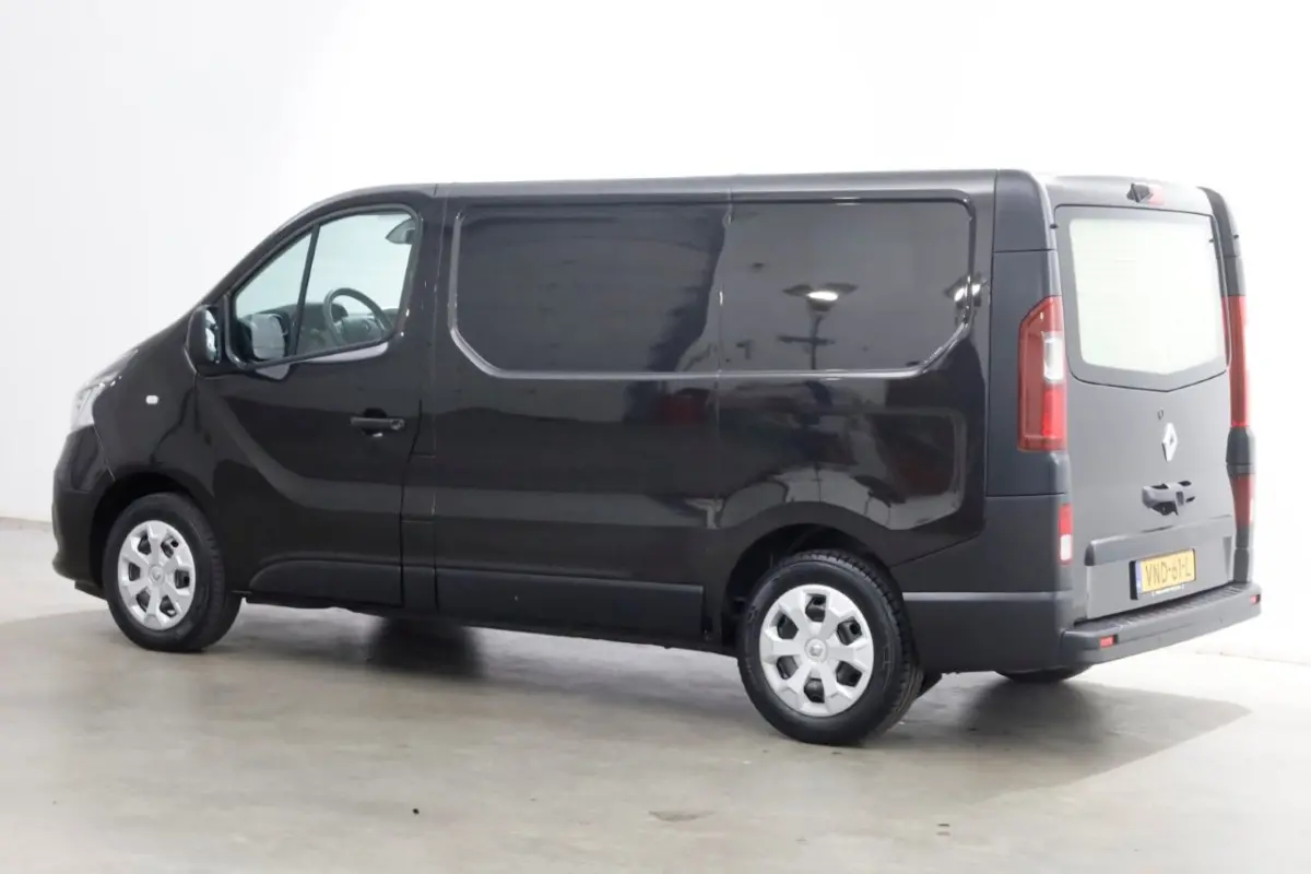 2.0 dCi 120pk L1H1 Comfort Navi/Camera/Inrichting 11-2021