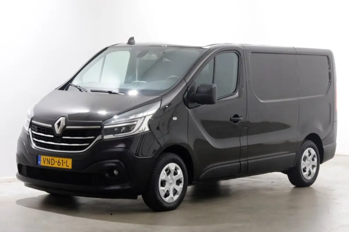 2.0 dCi 120pk L1H1 Comfort Navi/Camera/Inrichting 11-2021