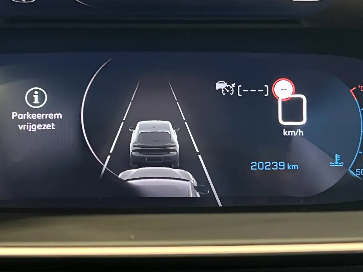 1.2 Turbo GT | Navigatie/Android/Apple Carplay | Adaptive Cruise control | Dealer onderhouden | PDC V+A | Achteruitrijcamera | LMV 17'' | Afn. trekhaak | Climate Control