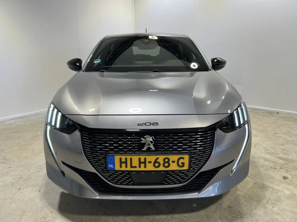 1.2 Turbo GT | Navigatie/Android/Apple Carplay | Adaptive Cruise control | Dealer onderhouden | PDC V+A | Achteruitrijcamera | LMV 17'' | Afn. trekhaak | Climate Control