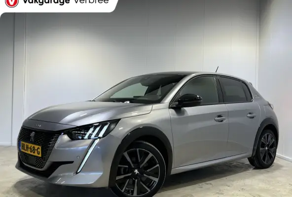 1.2 Turbo GT | Navigatie/Android/Apple Carplay | Adaptive Cruise control | Dealer onderhouden | PDC V+A | Achteruitrijcamera | LMV 17'' | Afn. trekhaak | Climate Control