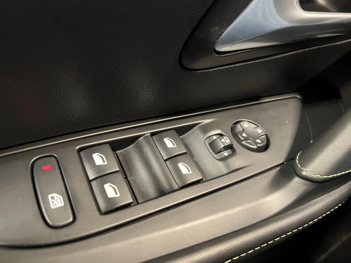 1.2 Turbo GT | Navigatie/Android/Apple Carplay | Adaptive Cruise control | Dealer onderhouden | PDC V+A | Achteruitrijcamera | LMV 17'' | Afn. trekhaak | Climate Control