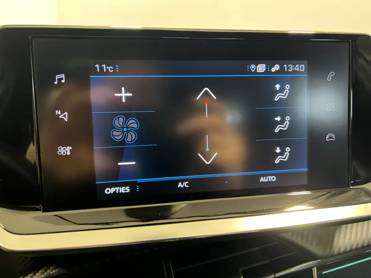 1.2 Turbo GT | Navigatie/Android/Apple Carplay | Adaptive Cruise control | Dealer onderhouden | PDC V+A | Achteruitrijcamera | LMV 17'' | Afn. trekhaak | Climate Control