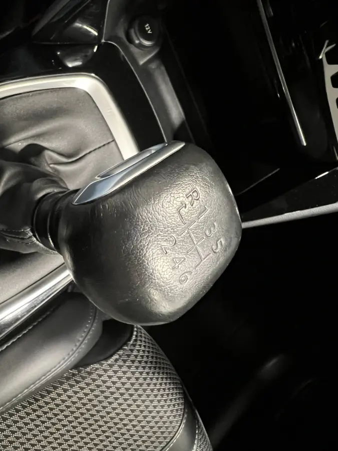 1.2 Turbo GT | Navigatie/Android/Apple Carplay | Adaptive Cruise control | Dealer onderhouden | PDC V+A | Achteruitrijcamera | LMV 17'' | Afn. trekhaak | Climate Control