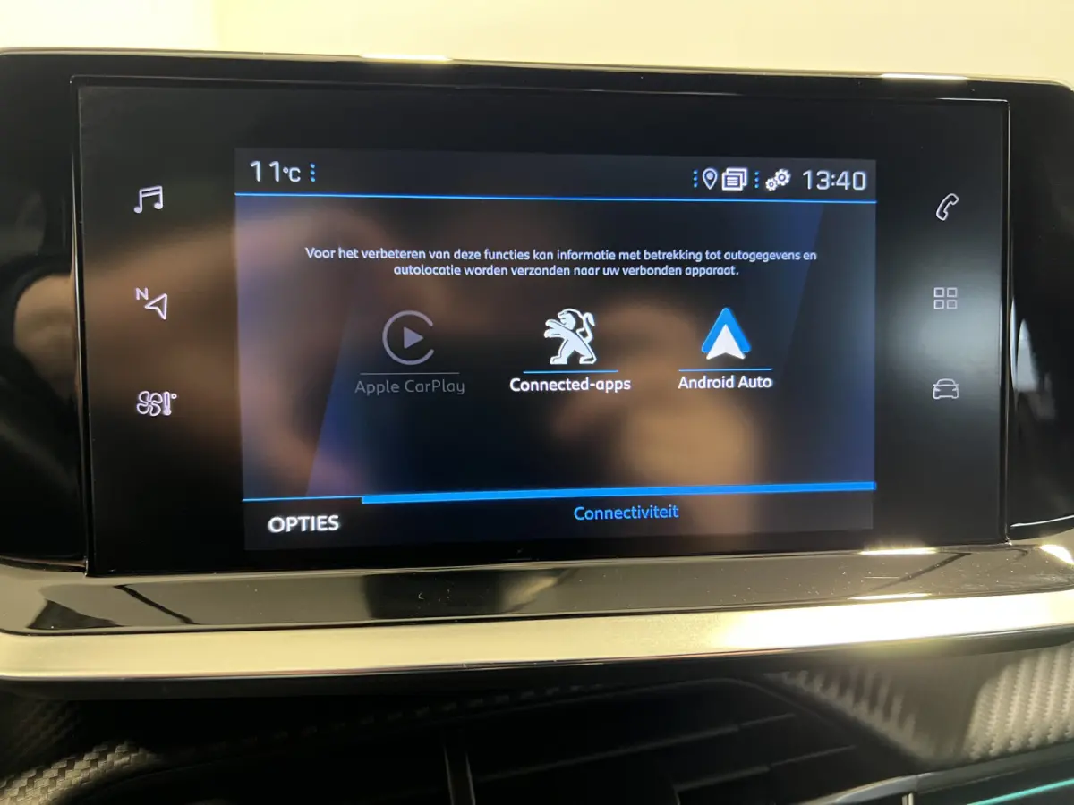 1.2 Turbo GT | Navigatie/Android/Apple Carplay | Adaptive Cruise control | Dealer onderhouden | PDC V+A | Achteruitrijcamera | LMV 17'' | Afn. trekhaak | Climate Control