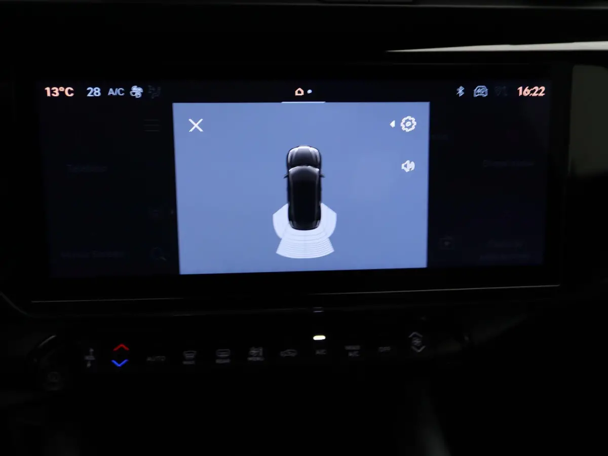 1.2 Turbo Hybrid Ibrida | Apple Carplay/Android Auto | Parkeersensoren | Climate Control | Cruise Control | Lichtmetalen Velgen |
