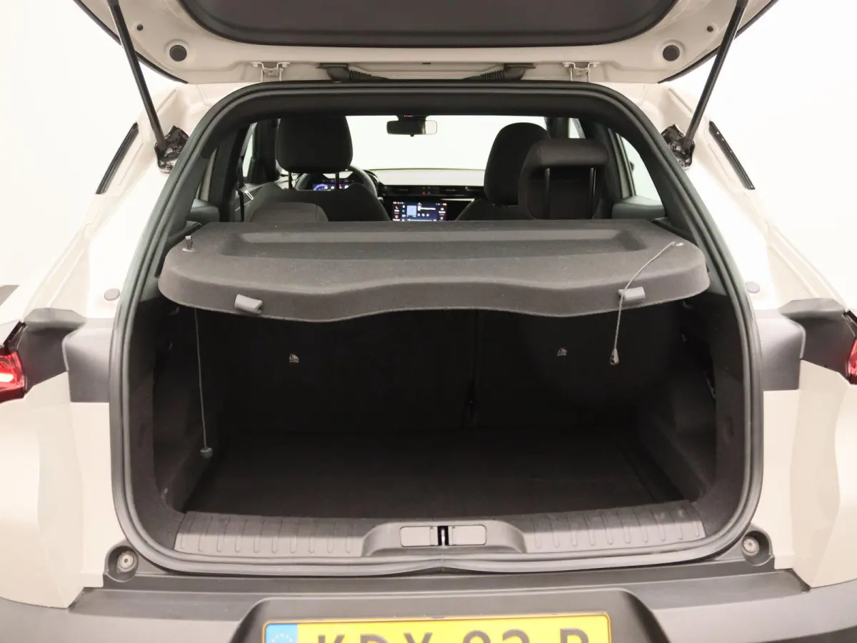 1.2 Turbo Hybrid Ibrida | Apple Carplay/Android Auto | Parkeersensoren | Climate Control | Cruise Control | Lichtmetalen Velgen |