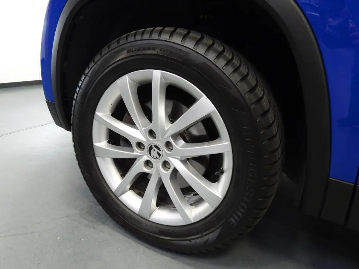 1.5 TSI Business Edition 7-Pers. NAVI/CLIMA/ADAPT.CRUISE/TREKH./18"LMV!