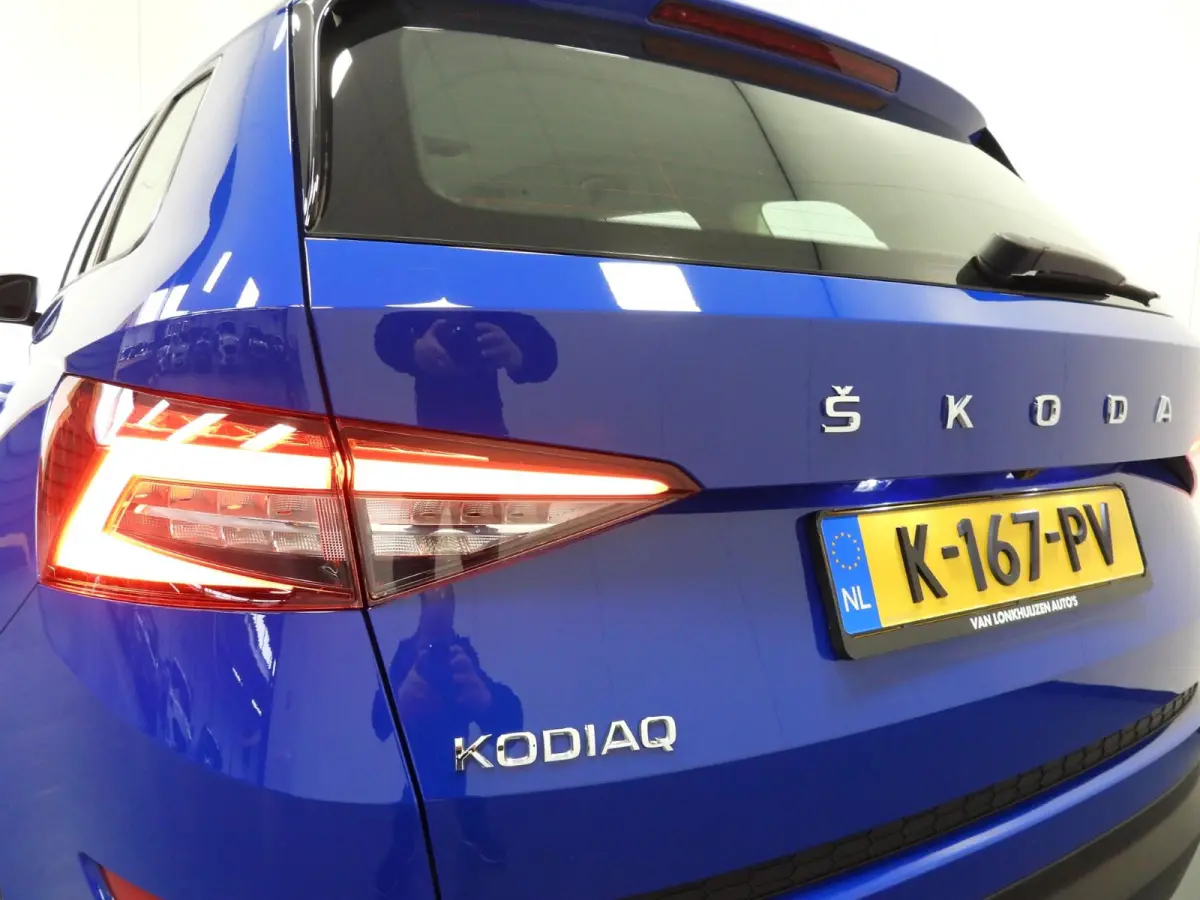 1.5 TSI Business Edition 7-Pers. NAVI/CLIMA/ADAPT.CRUISE/TREKH./18"LMV!