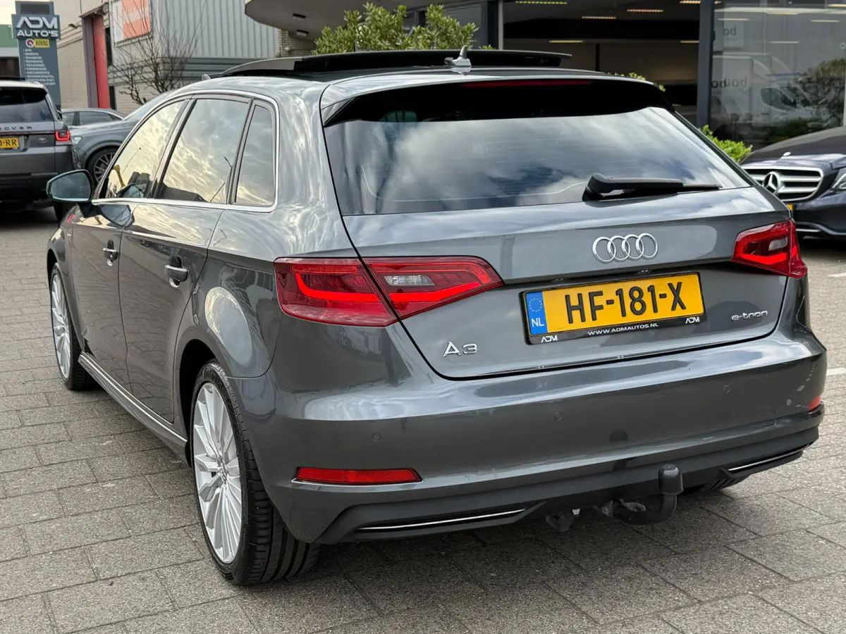 1.4 e-tron PHEV Ambition Pro Line plus l PANO
