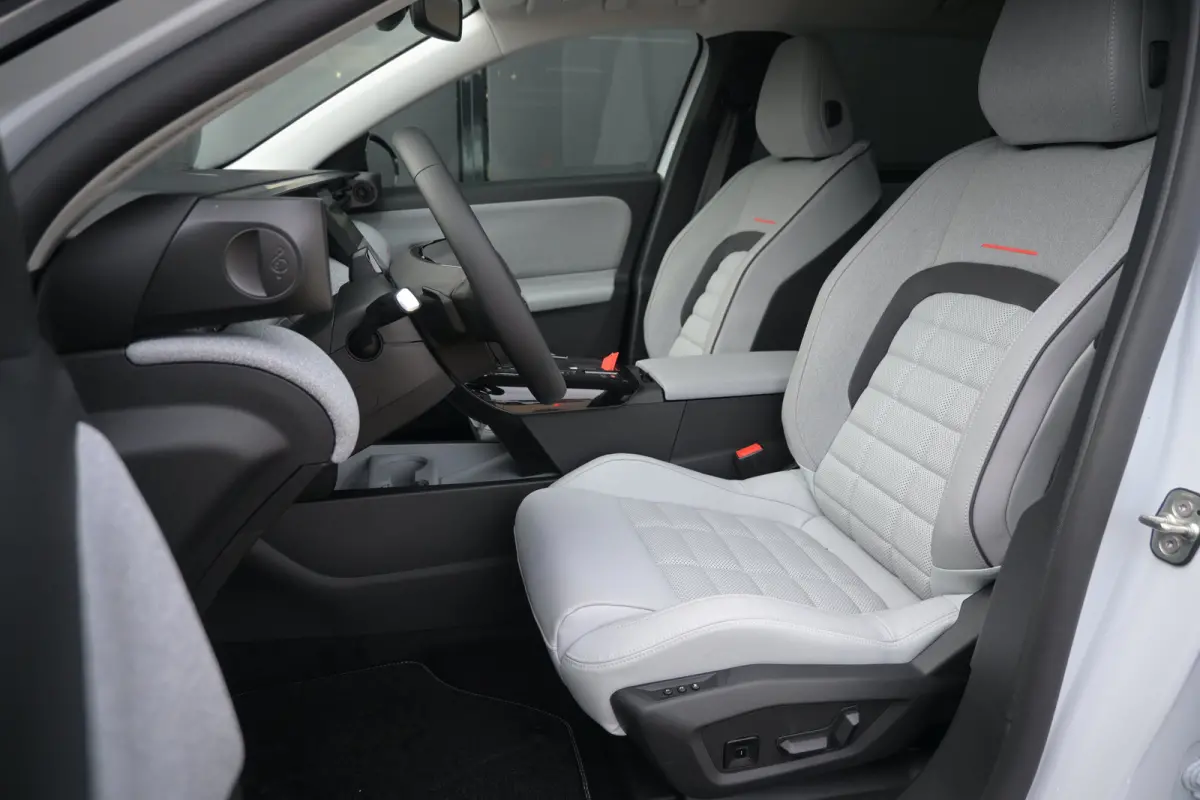 1.6 Plug-In Hybrid 195 Max | Vol-Leder | Massage | Elektr. Achterklep | Adaptive Cruise | LED-Matrix | Elektr. Stoelen | !!