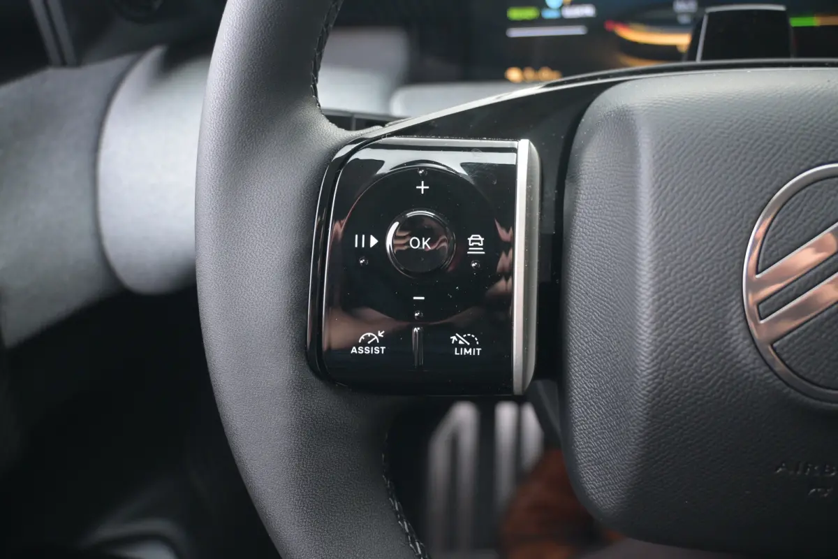 1.6 Plug-In Hybrid 195 Max | Vol-Leder | Massage | Elektr. Achterklep | Adaptive Cruise | LED-Matrix | Elektr. Stoelen | !!