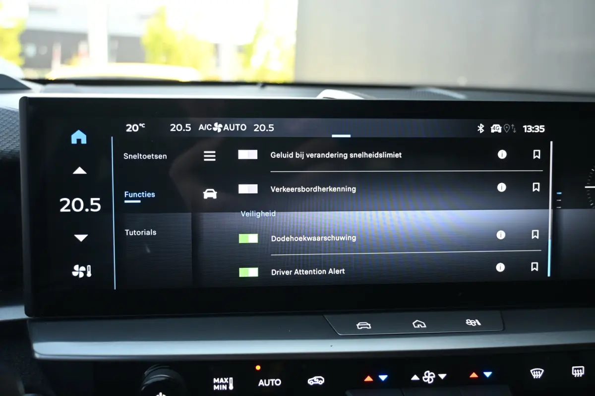 1.2 Turbo Hybrid GS 145pk | Technologie Pakket | HeadUp-Display | Stuur/Stoelverwarming | 360 Camera | Adaptive Cruise | LED-Matrix | !!