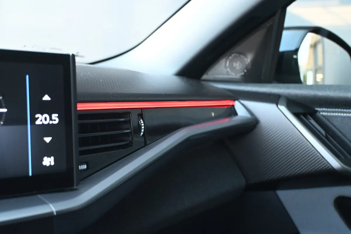 1.2 Turbo Hybrid GS 145pk | Technologie Pakket | HeadUp-Display | Stuur/Stoelverwarming | 360 Camera | Adaptive Cruise | LED-Matrix | !!