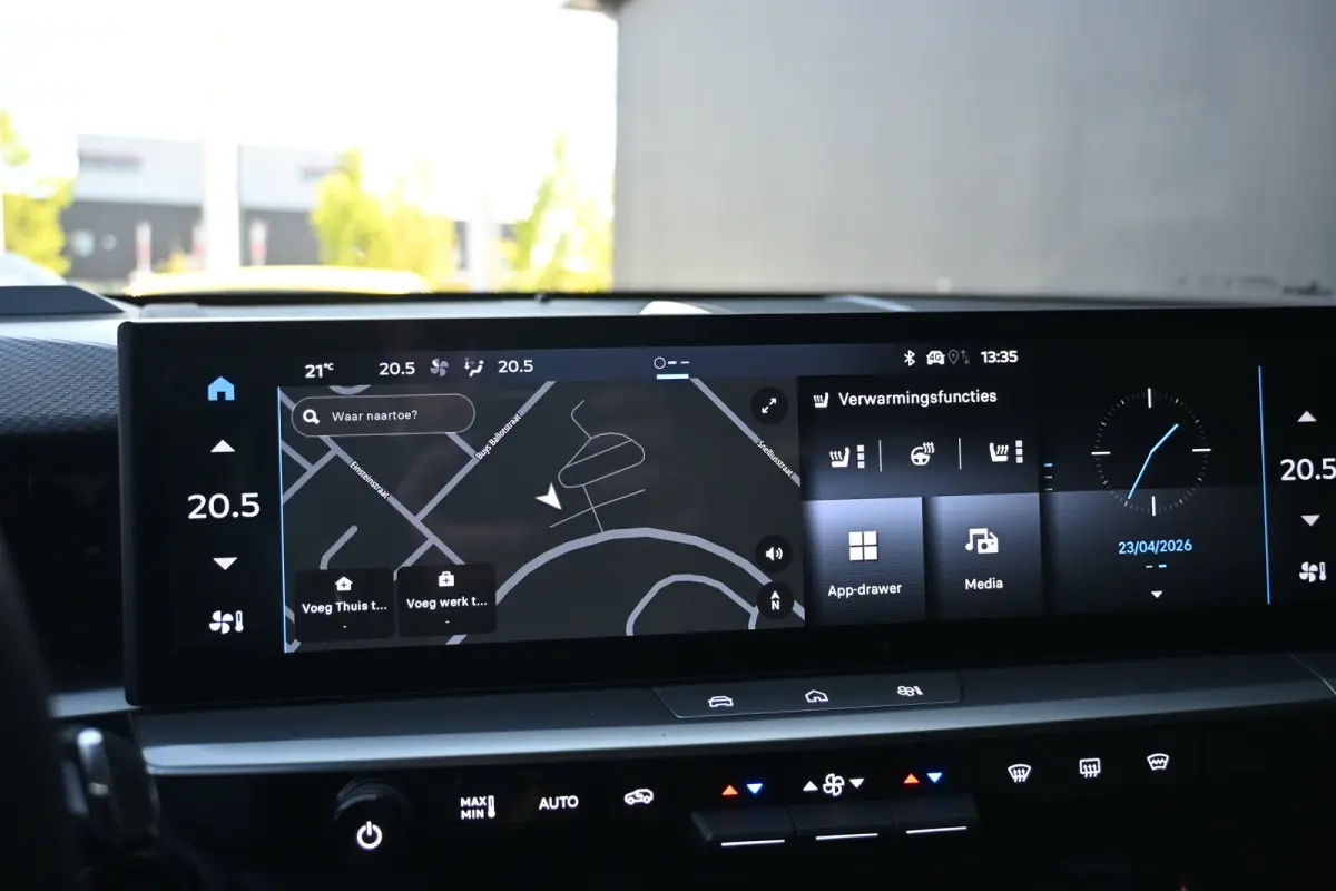 1.2 Turbo Hybrid GS 145pk | Technologie Pakket | HeadUp-Display | Stuur/Stoelverwarming | 360 Camera | Adaptive Cruise | LED-Matrix | !!