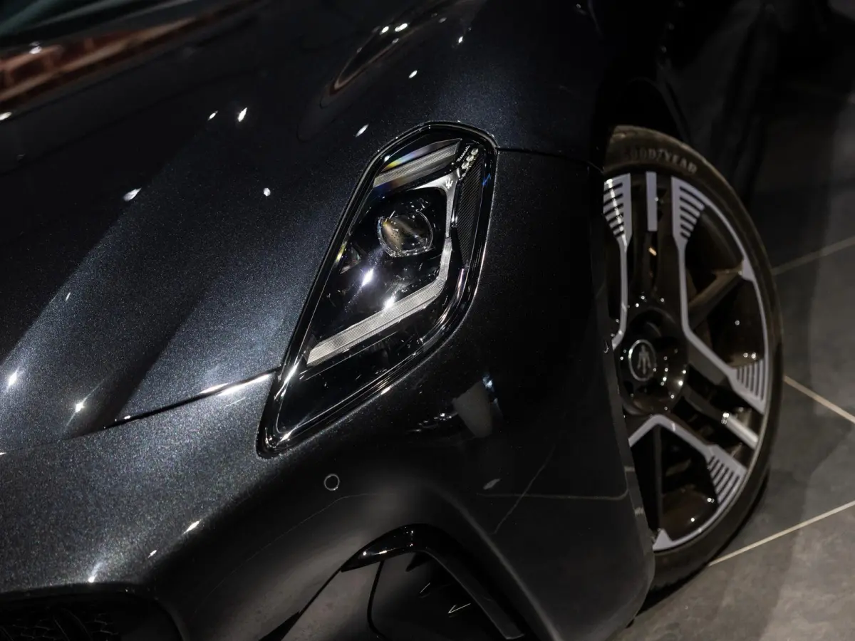 AWD Folgore 92.5 kWh | 760 PK | Stoel- en Stuurverwarming | 360° Camera | Luchtvering | Sonus Faber Audio |