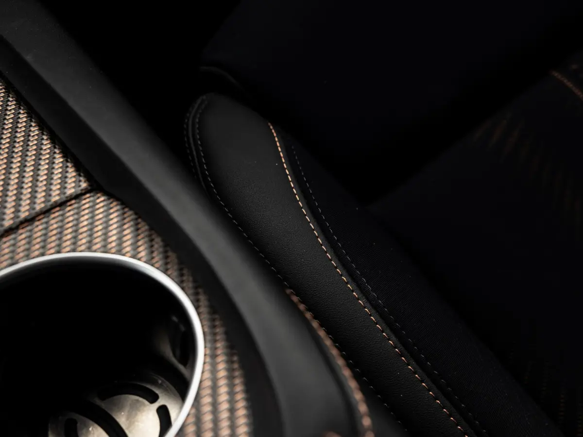AWD Folgore 92.5 kWh | 760 PK | Stoel- en Stuurverwarming | 360° Camera | Luchtvering | Sonus Faber Audio |